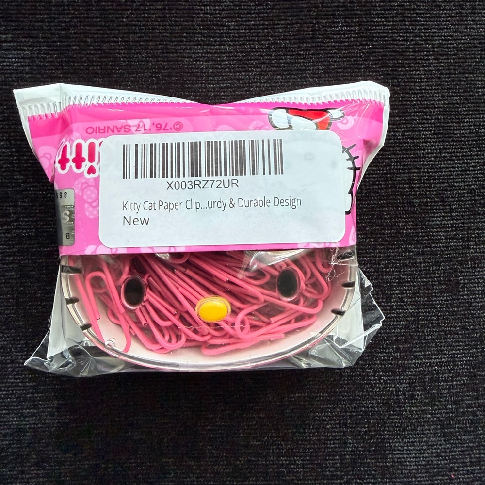 Hello Kitty Pink and Yellow Paper Clips